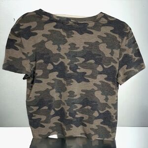F21 LG Camoflouge Cropped Top